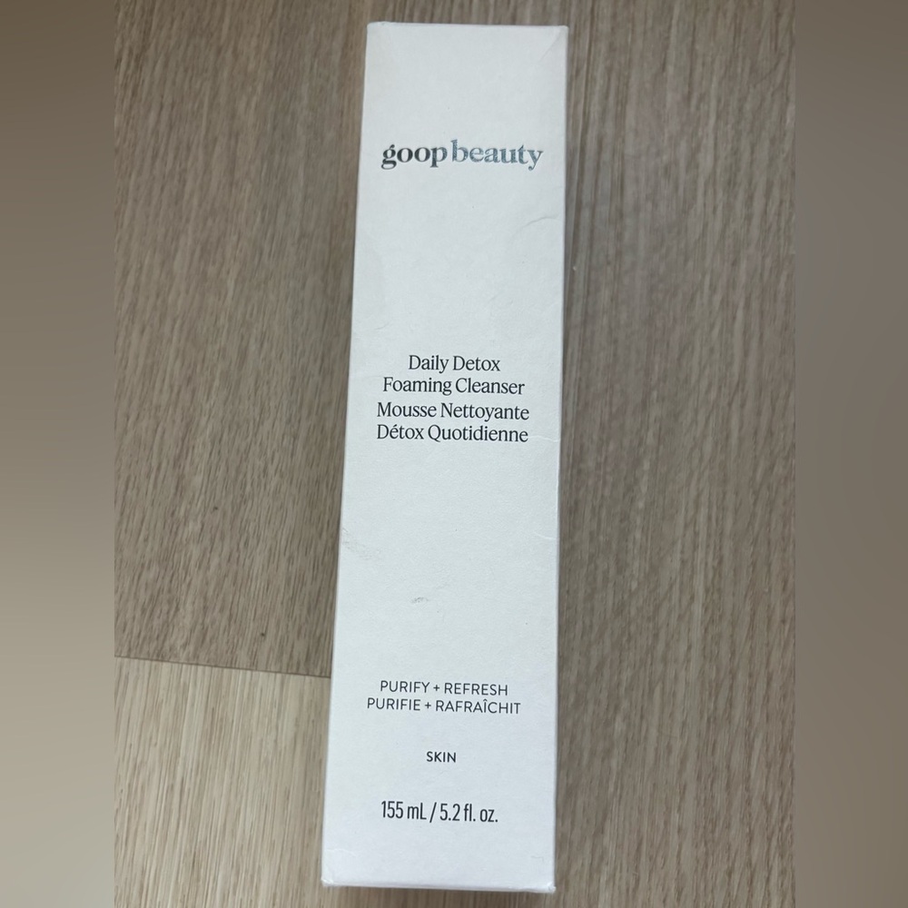 goop Beauty Daily Detox Foaming Cleanser
